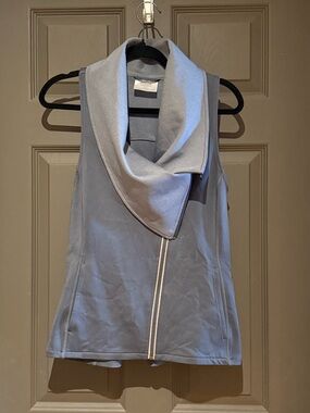 Calia vest